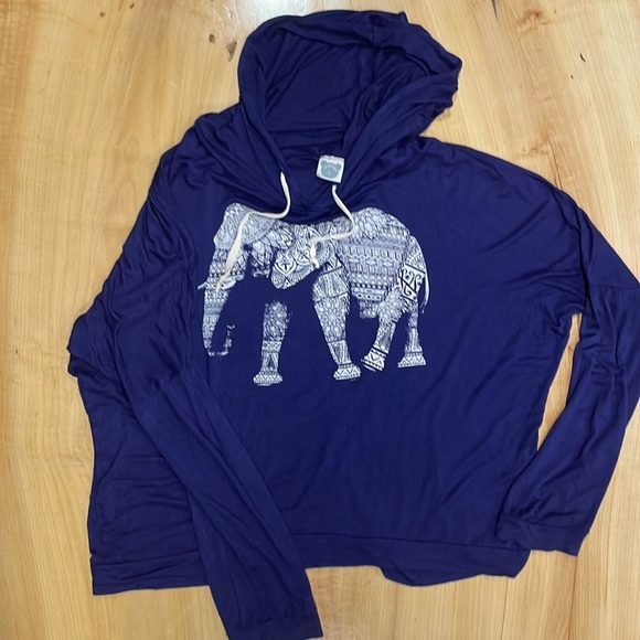 Color bear elephant top with hood - Picture 2 of 4